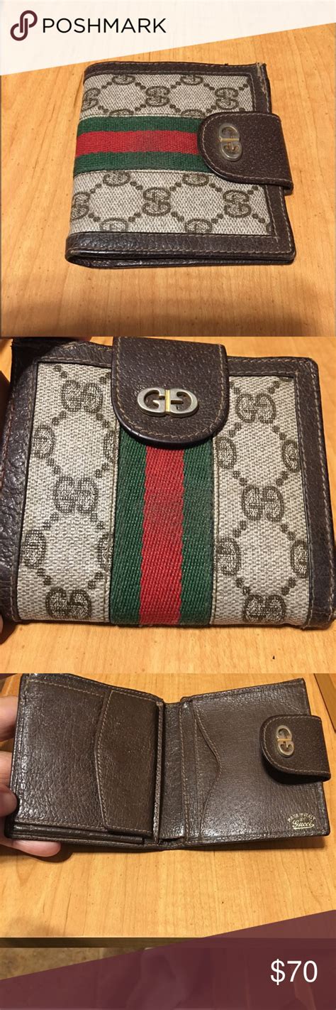 gucci wallets stitching